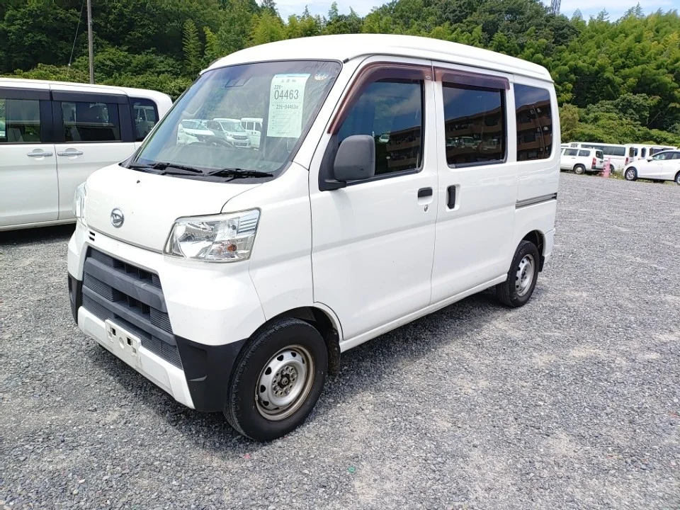Daihatsu Hijet Cargo S331V 2018